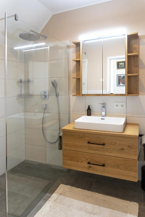 Design Wohnung 'Eiche' Auf Dem Bodanrueck رادولفزيل ام بوندنز المظهر الخارجي الصورة